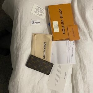 Louis Vuitton iPhone X/XS phone folio